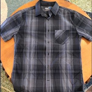 NWOT! Hawk button down shirt - size small